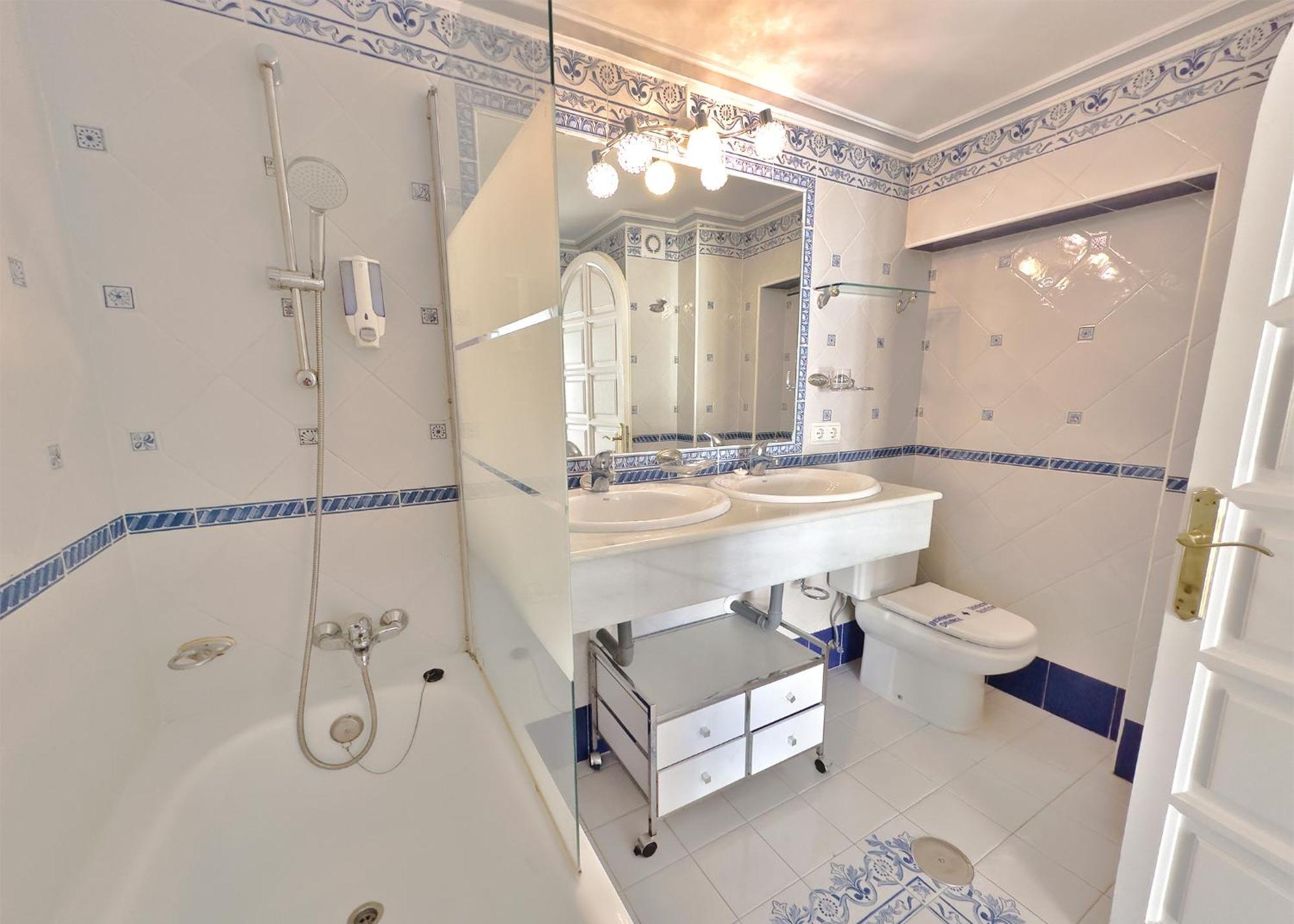 Skol 508 West Facing Duplex Apartment With Amazing Sea Views Marbellac Extérieur photo